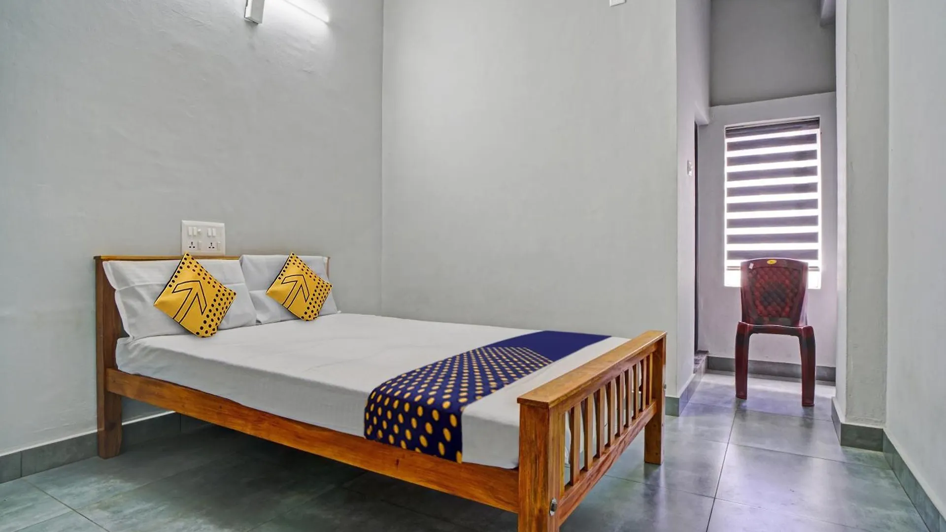 ***  Hotel O Flagship Ocean Stay Elūr Ινδία